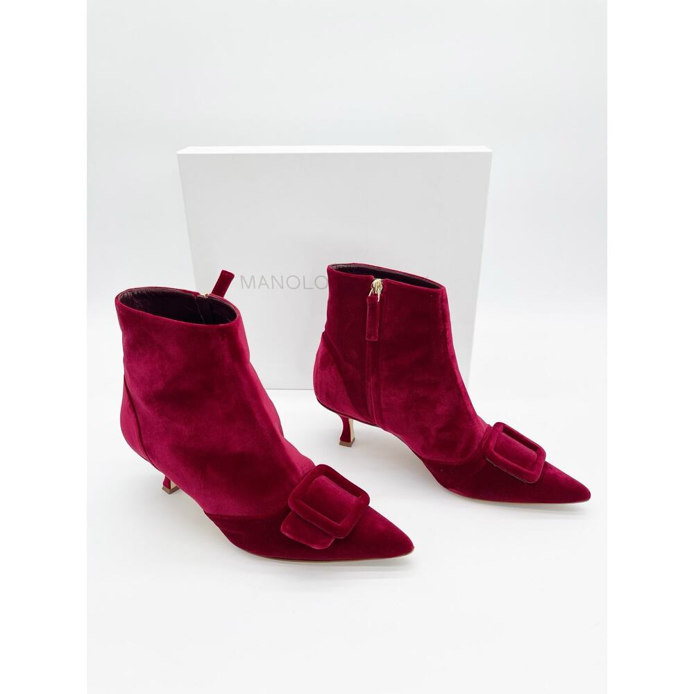 Manolo Blahnik Baylow Red Velvet Buckle Pointed Toe Low Heel Ankle Boots IT 39.5